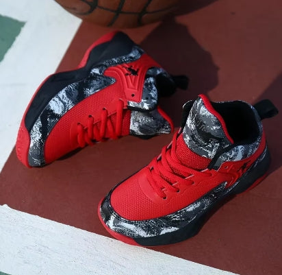 Basketbalschoenen voor jongens en meisjes